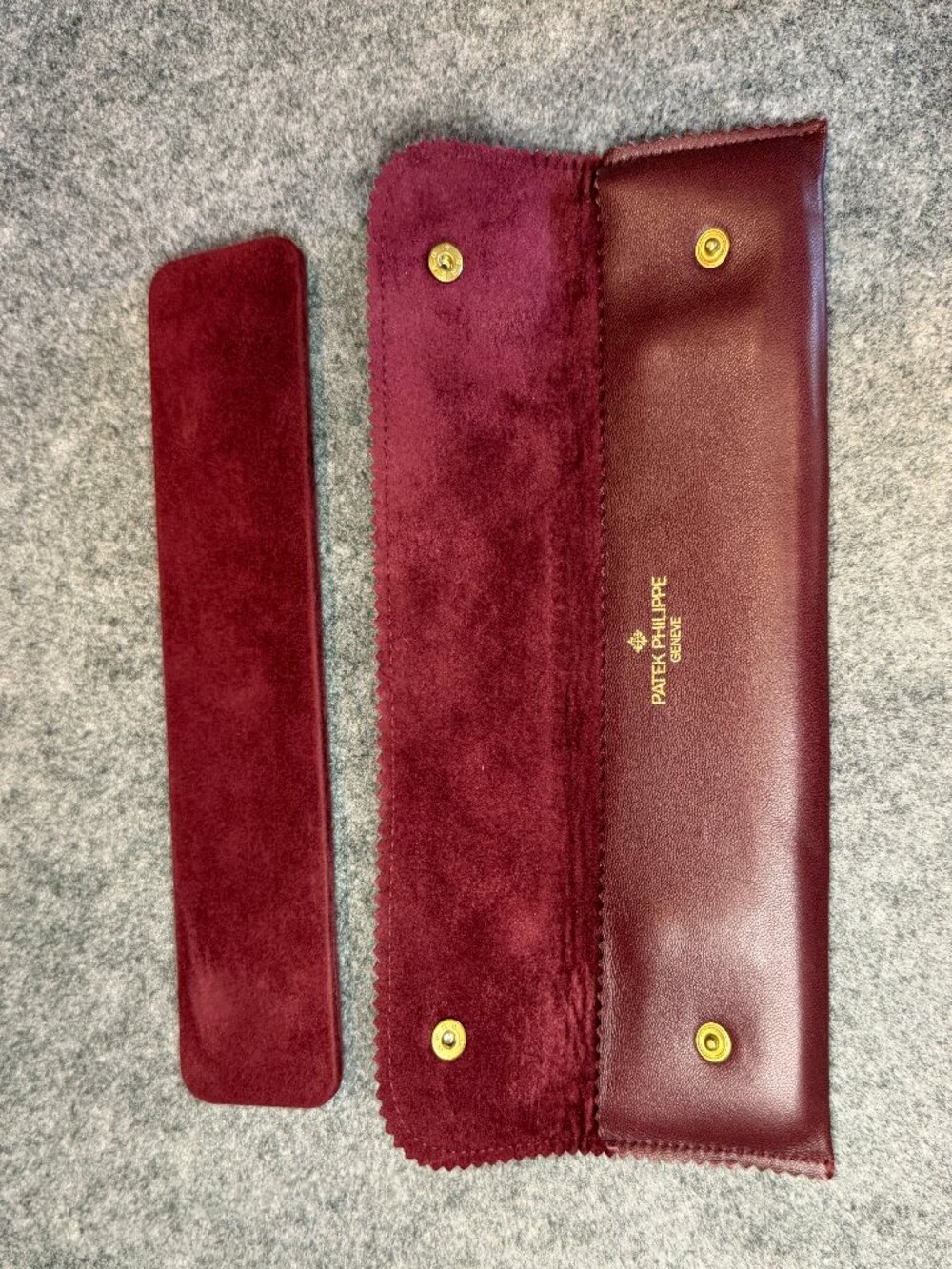 Authentic Patek Philippe Genève Burgundy Suede Watch Travel Pouch Service Case w
